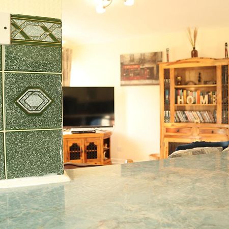 3 Bedrooms Flat In Central Edinburgh Old Town Sleeps 6 Buitenkant foto