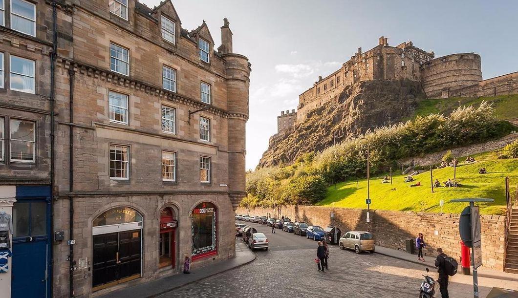 3 Bedrooms Flat In Central Edinburgh Old Town Sleeps 6 Buitenkant foto