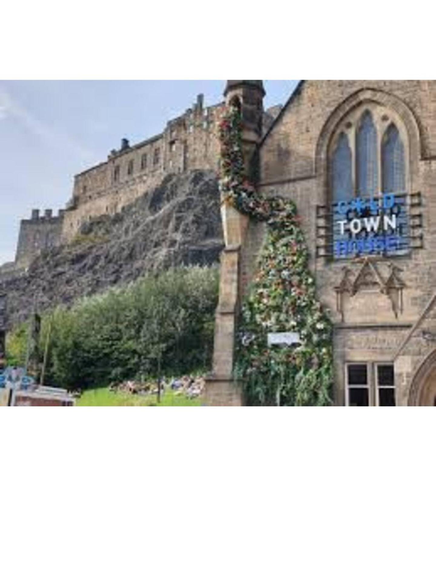 3 Bedrooms Flat In Central Edinburgh Old Town Sleeps 6 Buitenkant foto