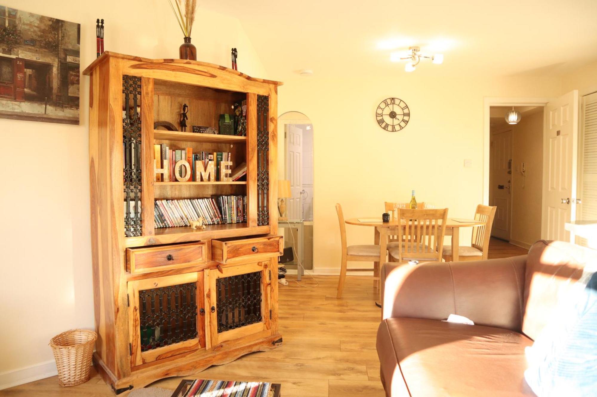 3 Bedrooms Flat In Central Edinburgh Old Town Sleeps 6 Buitenkant foto