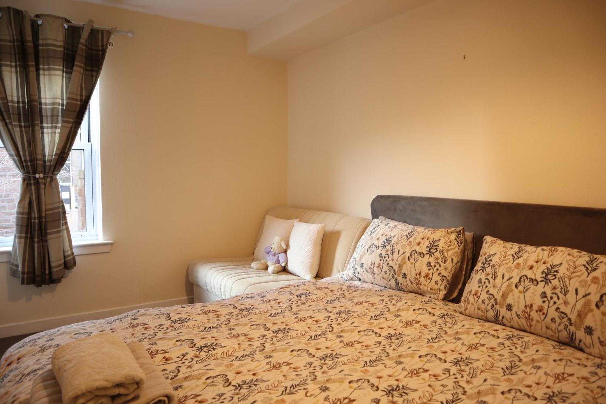 3 Bedrooms Flat In Central Edinburgh Old Town Sleeps 6 Buitenkant foto