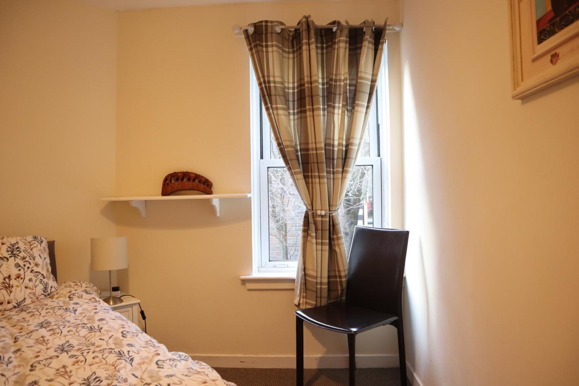 3 Bedrooms Flat In Central Edinburgh Old Town Sleeps 6 Buitenkant foto