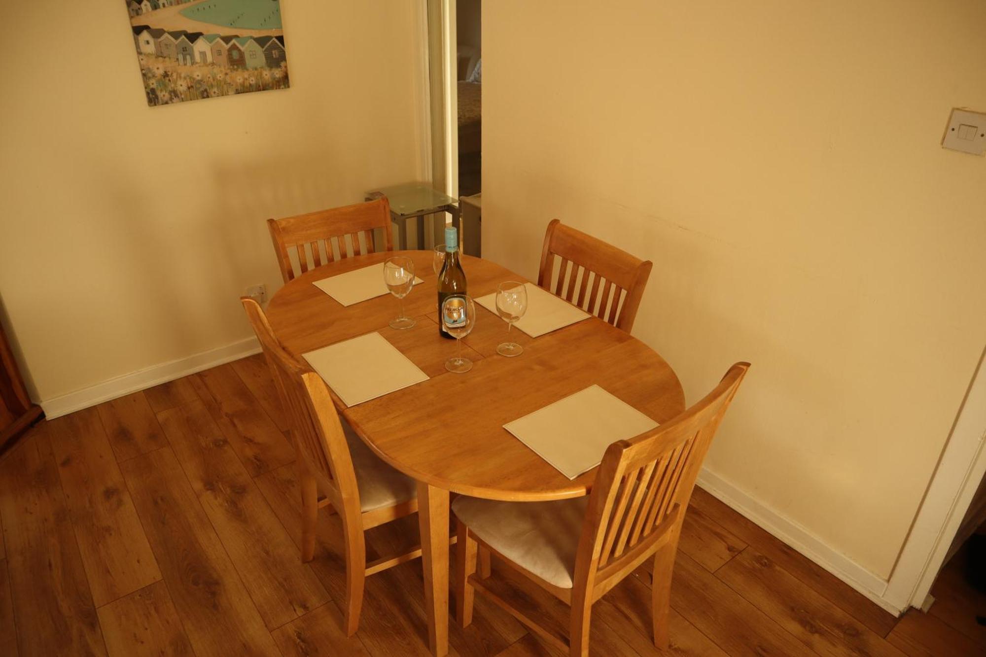 3 Bedrooms Flat In Central Edinburgh Old Town Sleeps 6 Buitenkant foto