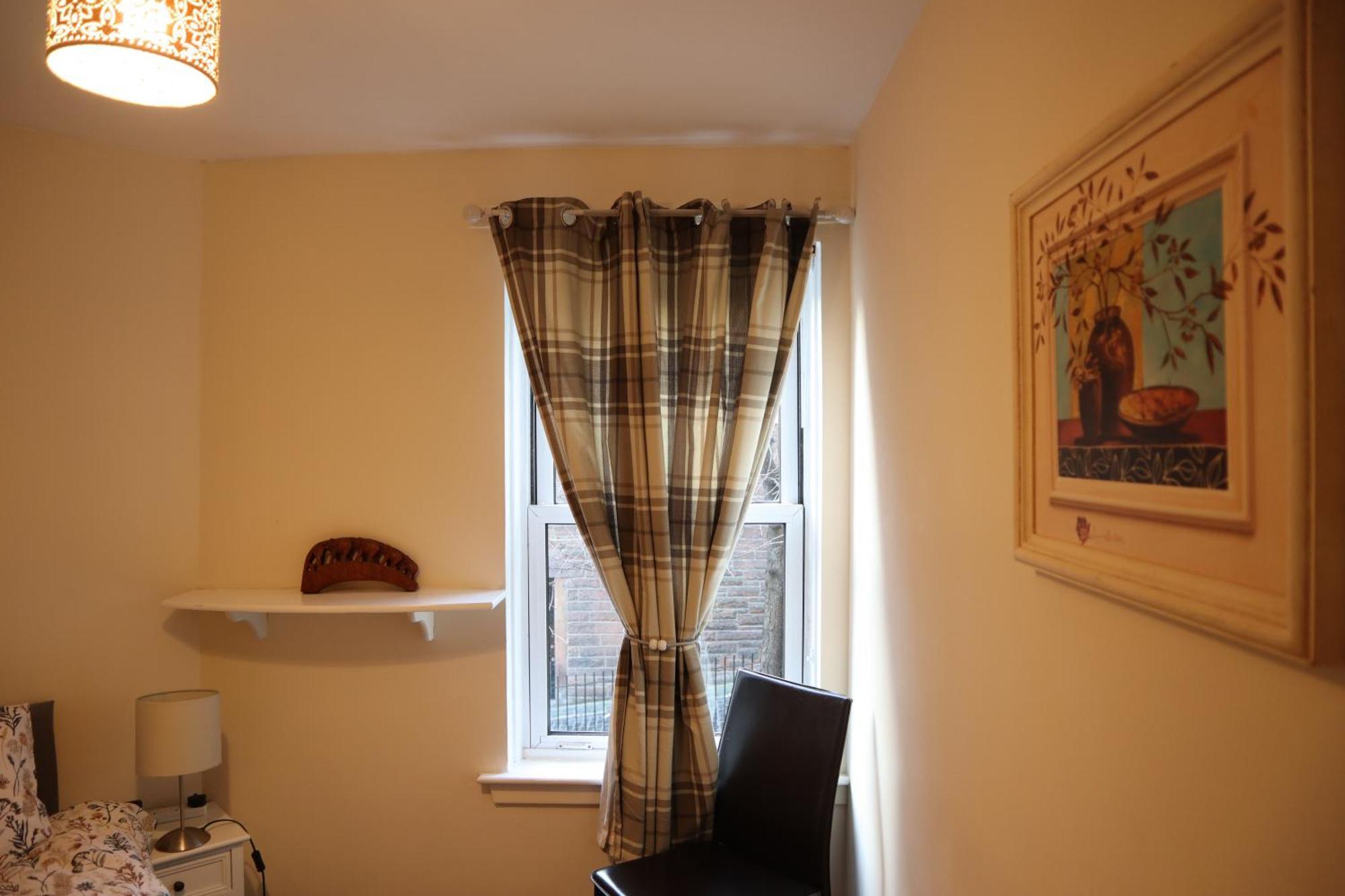 3 Bedrooms Flat In Central Edinburgh Old Town Sleeps 6 Buitenkant foto
