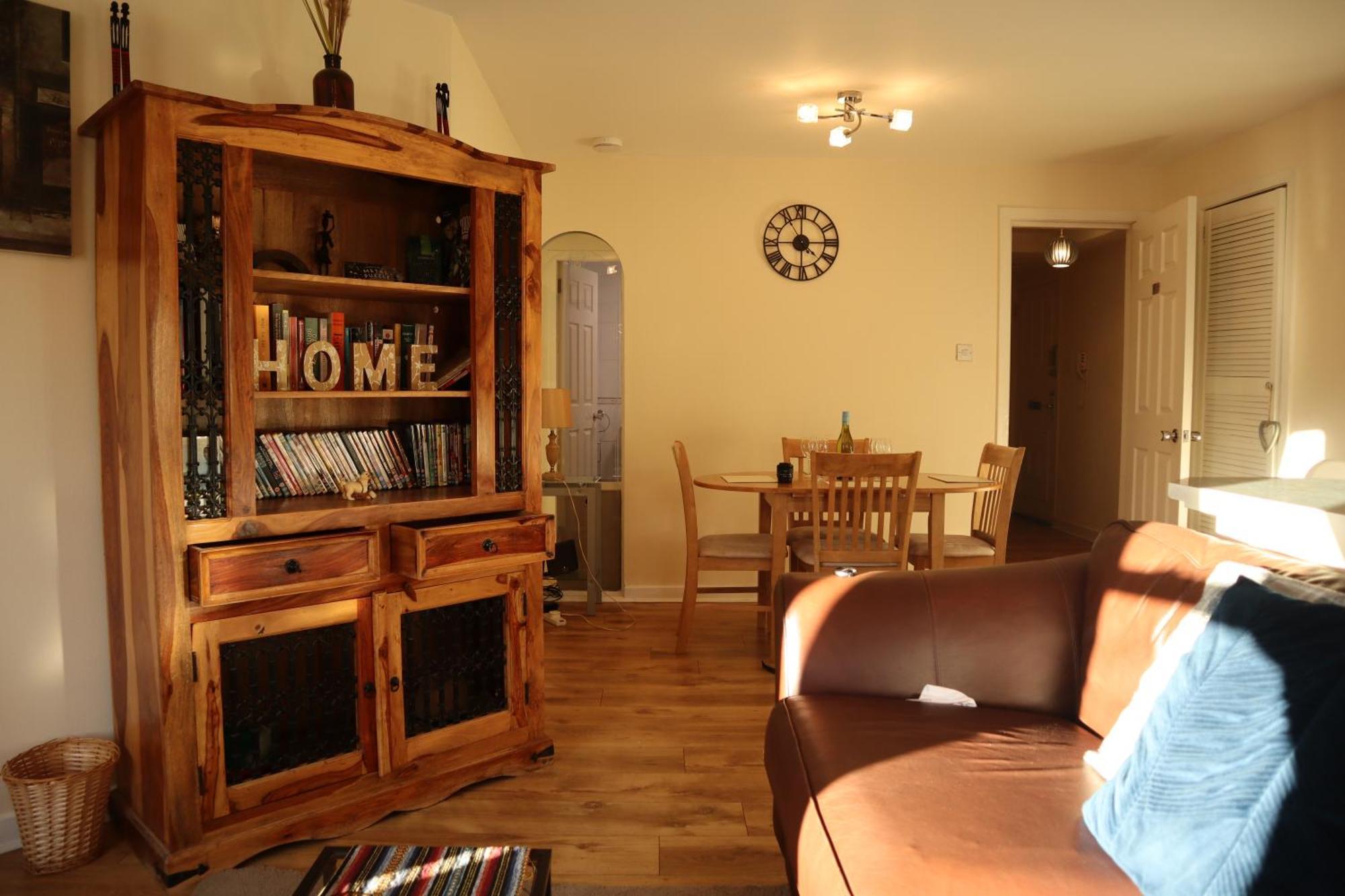 3 Bedrooms Flat In Central Edinburgh Old Town Sleeps 6 Buitenkant foto